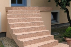 Natursteinspachtel Rundtreppe