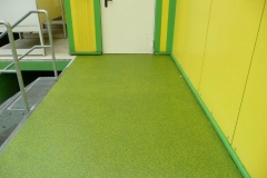 Außenrampe - Coloritquarz-Einstreuung